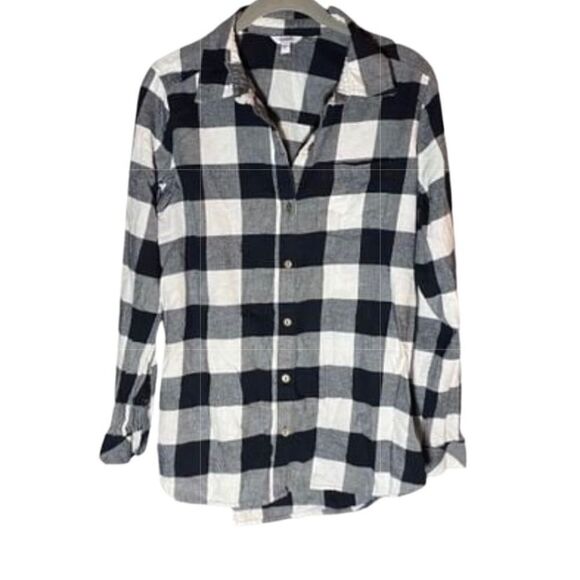 Sonoma women’s black and white checkered flannel shirt, size small  - Picture 3 of 6